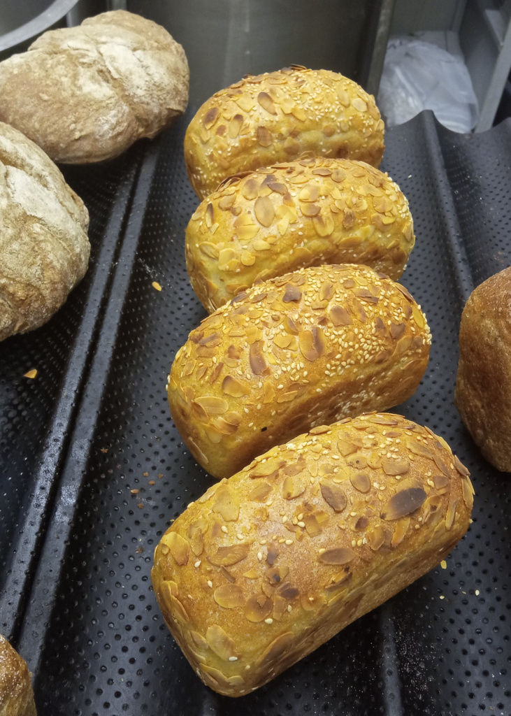 Хлеб из пшеничной муки Паста - заварка Белорусская светлая(Саф-Нева)1....jpg