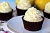1583263319_37-p-pirozhnoe-s-belim-kremom-70