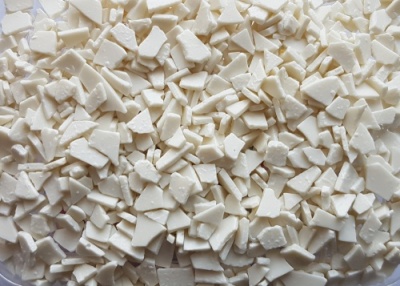 картинка Посыпка декоративная (крошка) Белая (коробка 6 кг) от Торговой Компании "Зима"