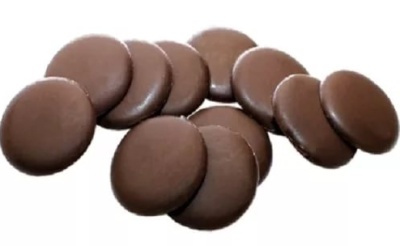 картинка Глазурь кондитерская Профи-Глейз темная №4 (монетки) коробка 15 кг от Торговой Компании "Зима"