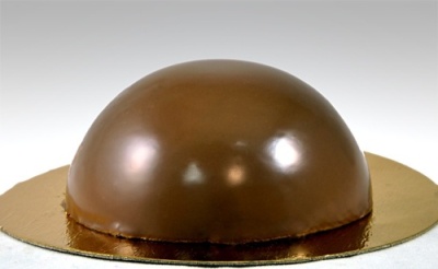 картинка КРЕМ-ПОКРЫТИЕ "ШОКОДЕЛЬ" Молочный шоколад с арахисом (ведро 0,9 кг) от Торговой Компании "Зима"