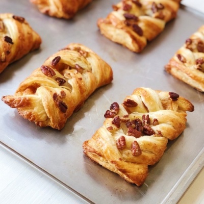 картинка Маргарин для слоеного теста Z025 5х2 кг (эколин) (Н) коробка 10 кг от Торговой Компании "Зима"