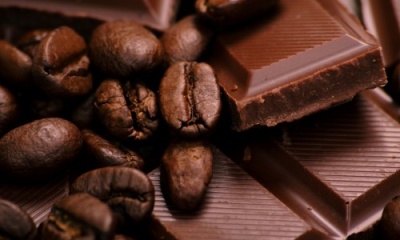 картинка Шоколад темный с кофе Дражже Cacao Barry Coffee 1кг M-7GCC-484 от Торговой Компании "Зима"